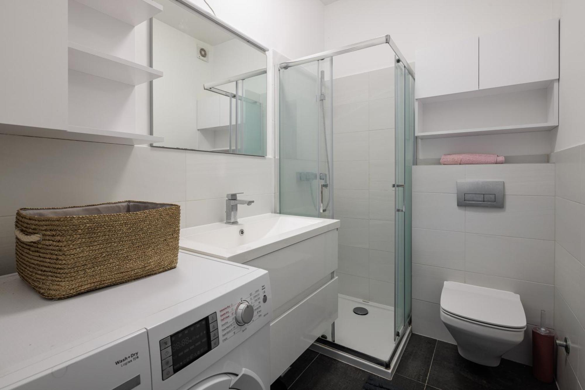 Stunning Kasuni Beach In Apartament